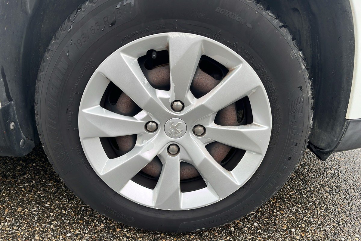 Peugeot 2008 - Photo 18
