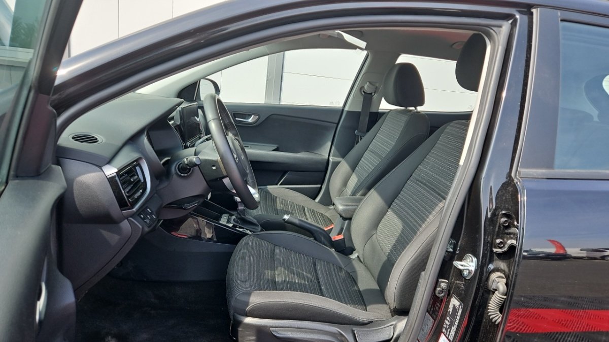 Kia Stonic - Photo 13