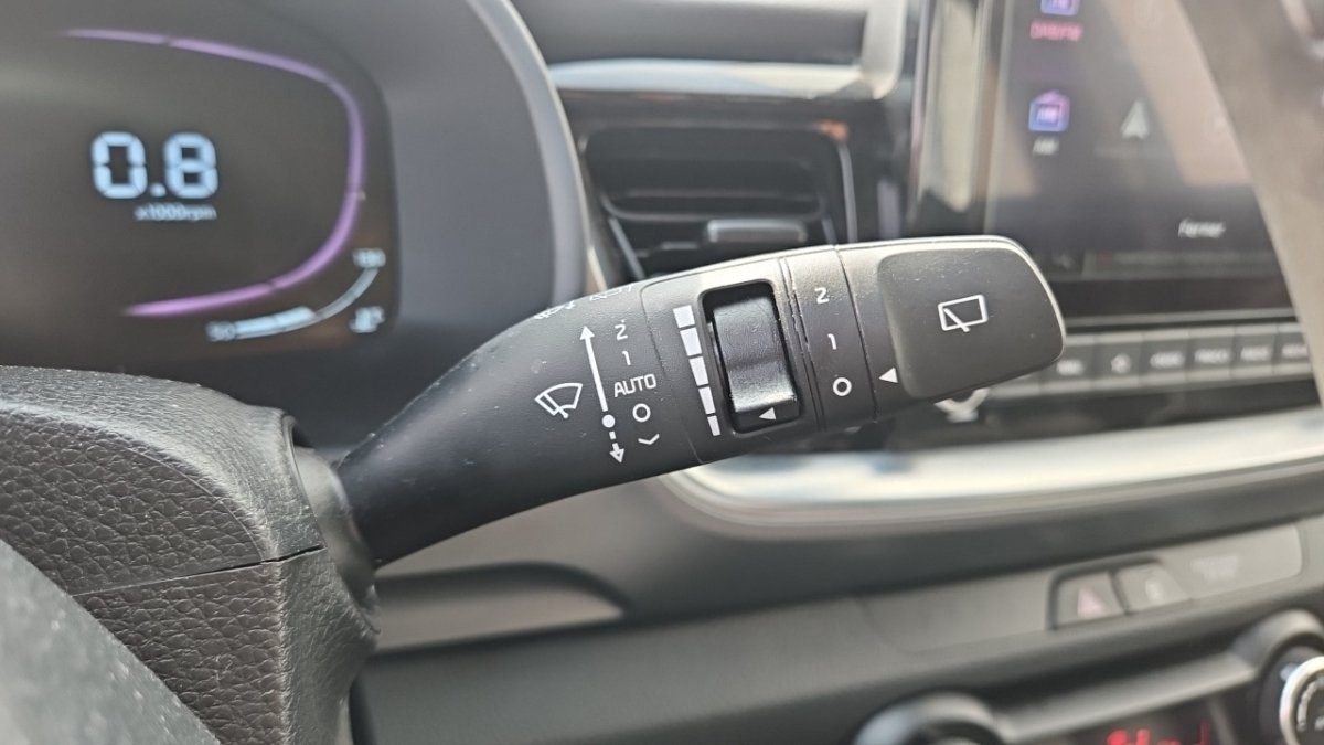 Kia Stonic - Photo 21