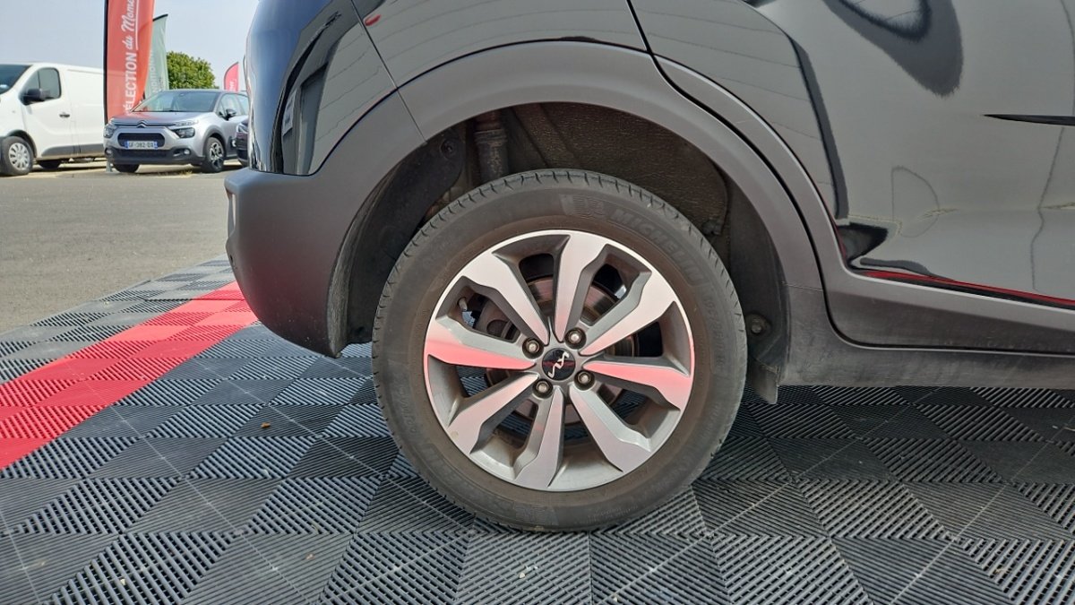 Kia Stonic - Photo 8