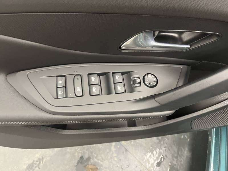 Peugeot 308 - Photo 23