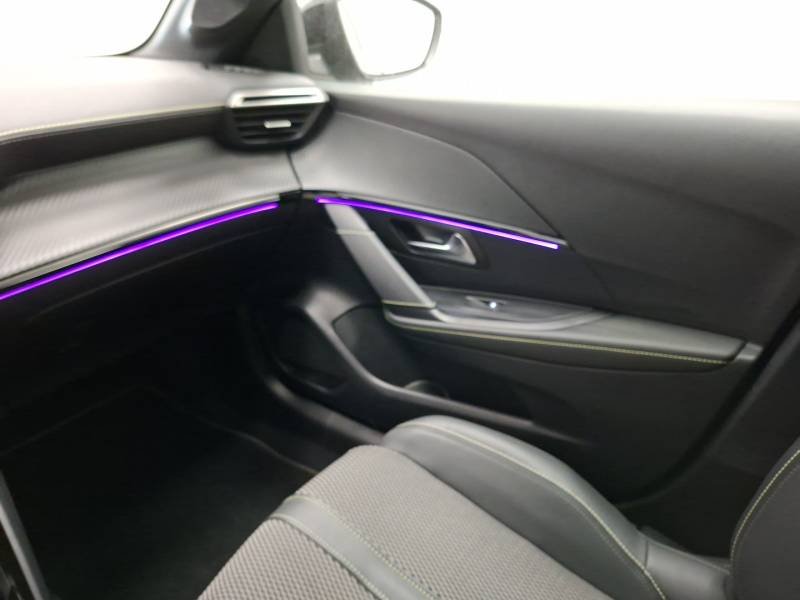 Peugeot 208 - Photo 35
