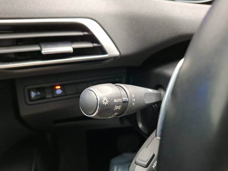 Peugeot 3008 - Photo 18