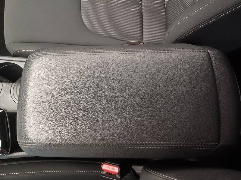 Kia Sportage - Photo 28