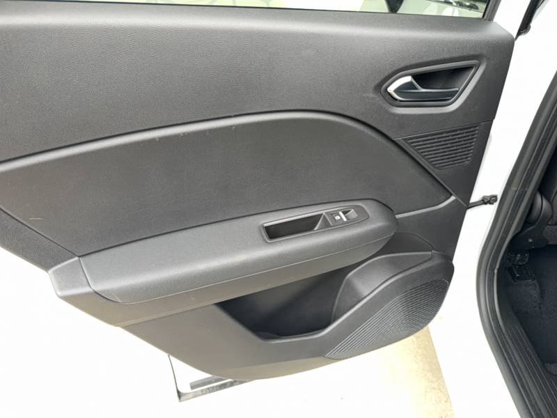 Renault Captur - Photo 14