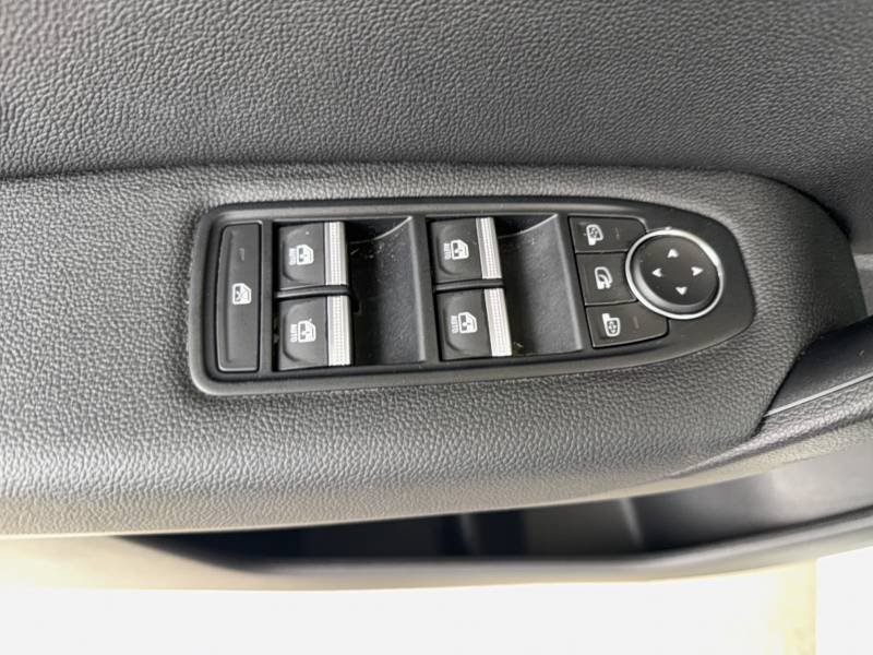 Renault Captur - Photo 16