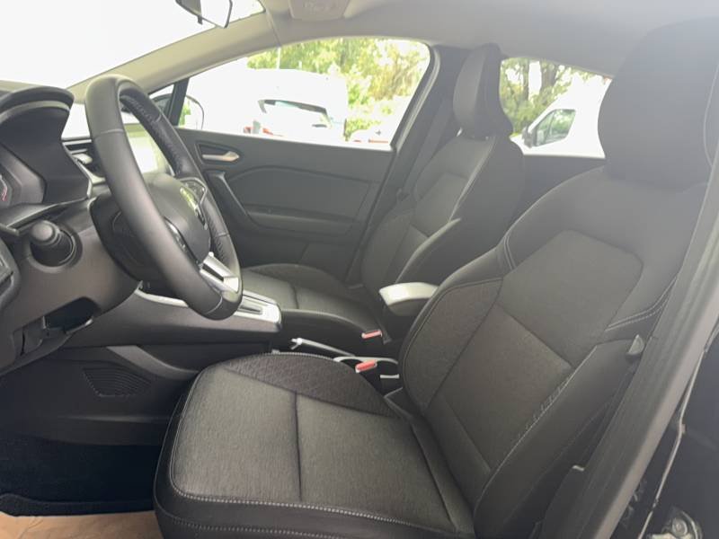 Renault Captur - Photo 18
