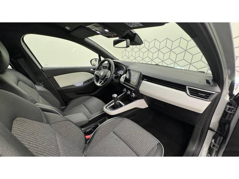 Renault Clio - Photo 13