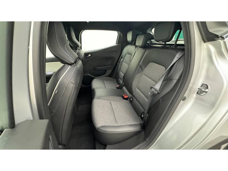 Renault Clio - Photo 23