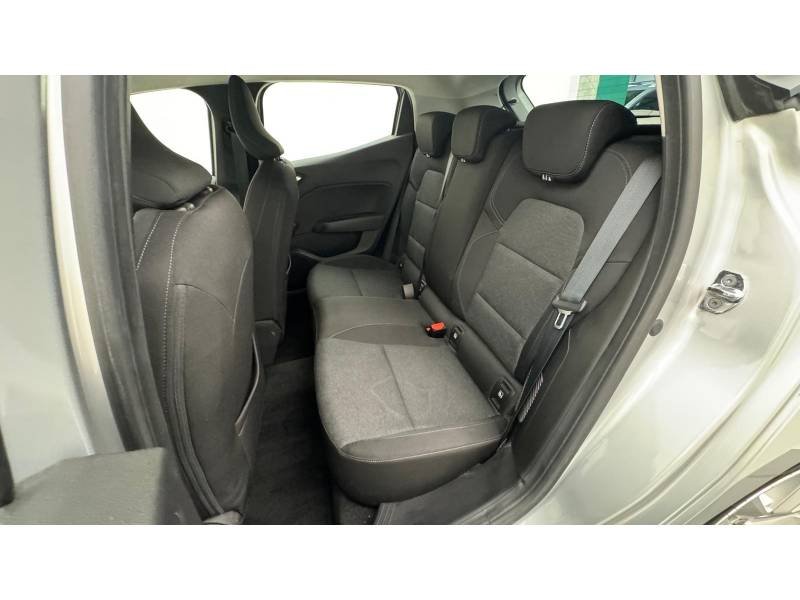 Renault Clio - Photo 24