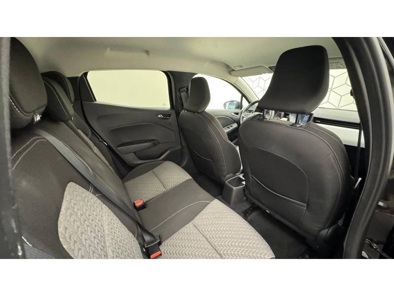 Renault Clio - Photo 16