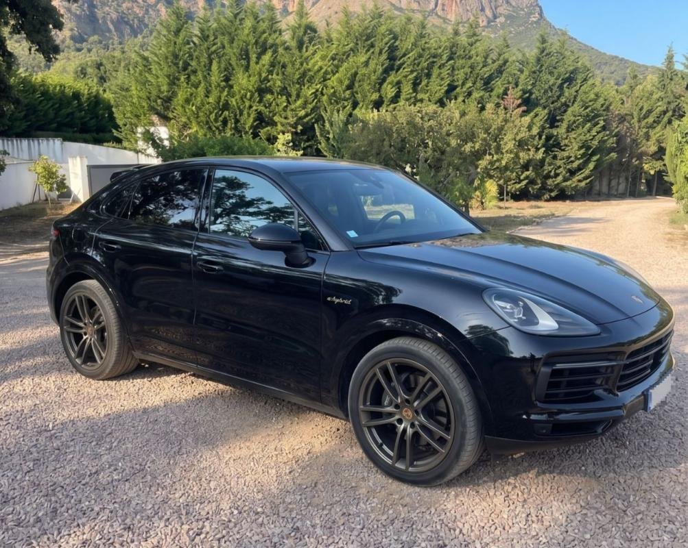 Porsche Cayenne - Photo 2