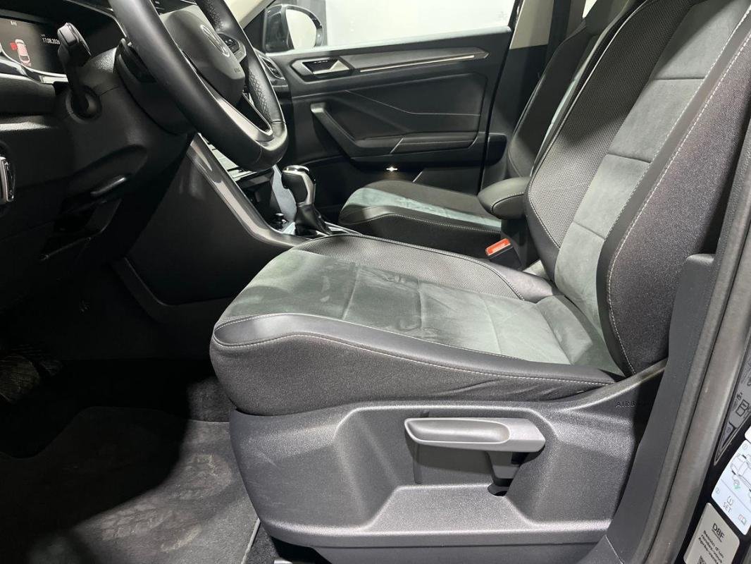 Volkswagen T-Roc - Photo 14