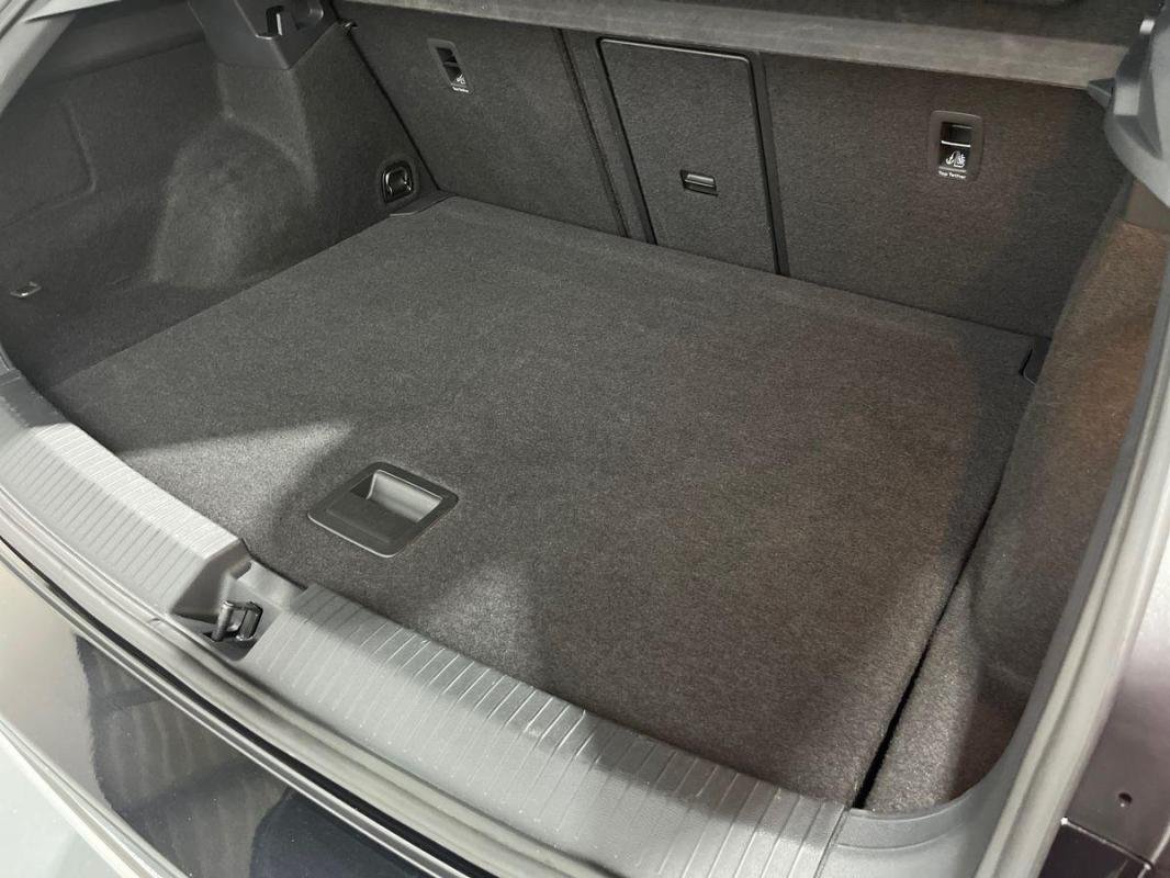 Volkswagen T-Roc - Photo 32
