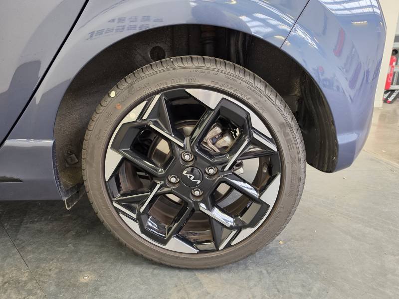 Kia Picanto - Photo 18