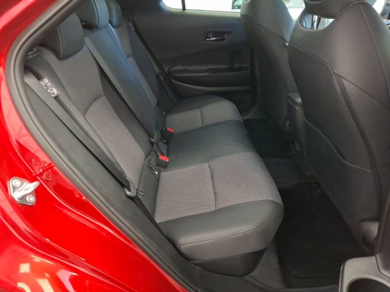 Toyota C-HR - Photo 16