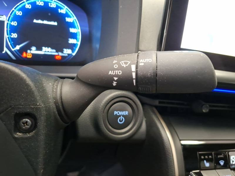 Toyota C-HR - Photo 27
