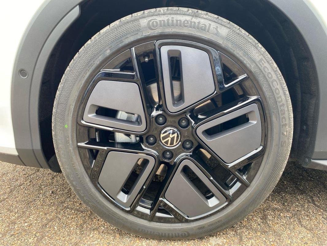 Volkswagen T-Roc - Photo 30