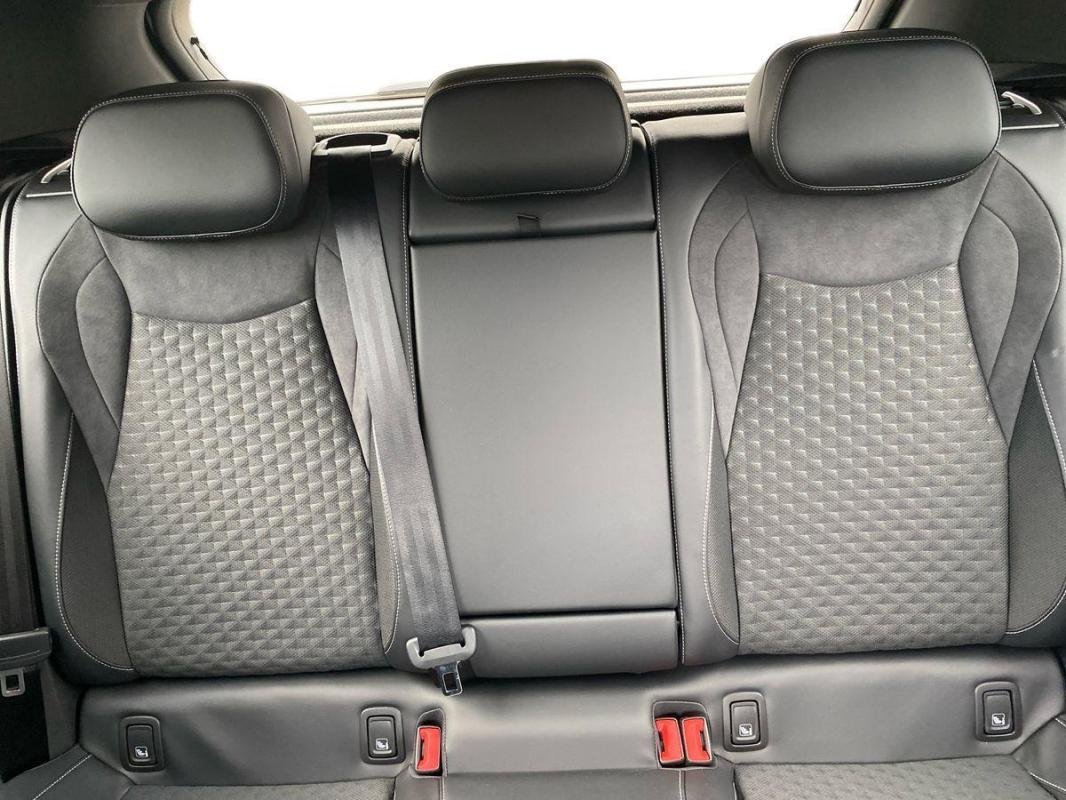 Volkswagen T-Roc - Photo 18