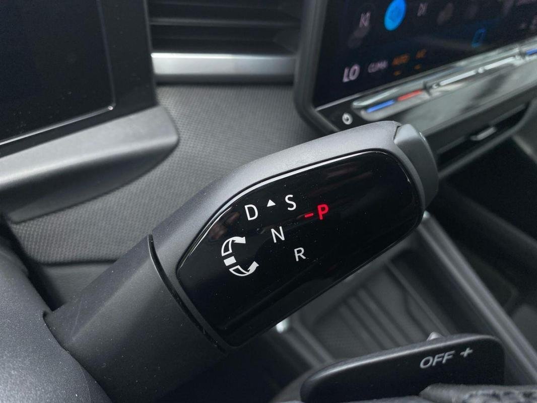 Volkswagen T-Roc - Photo 11