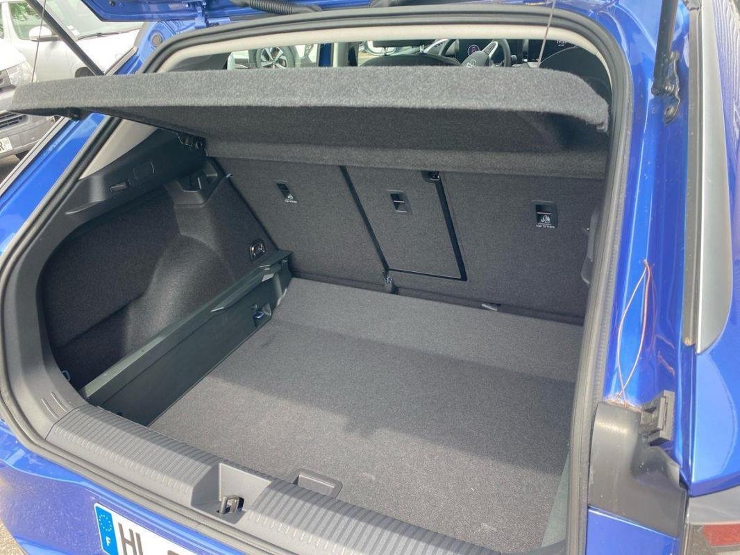 Volkswagen T-Roc - Photo 32