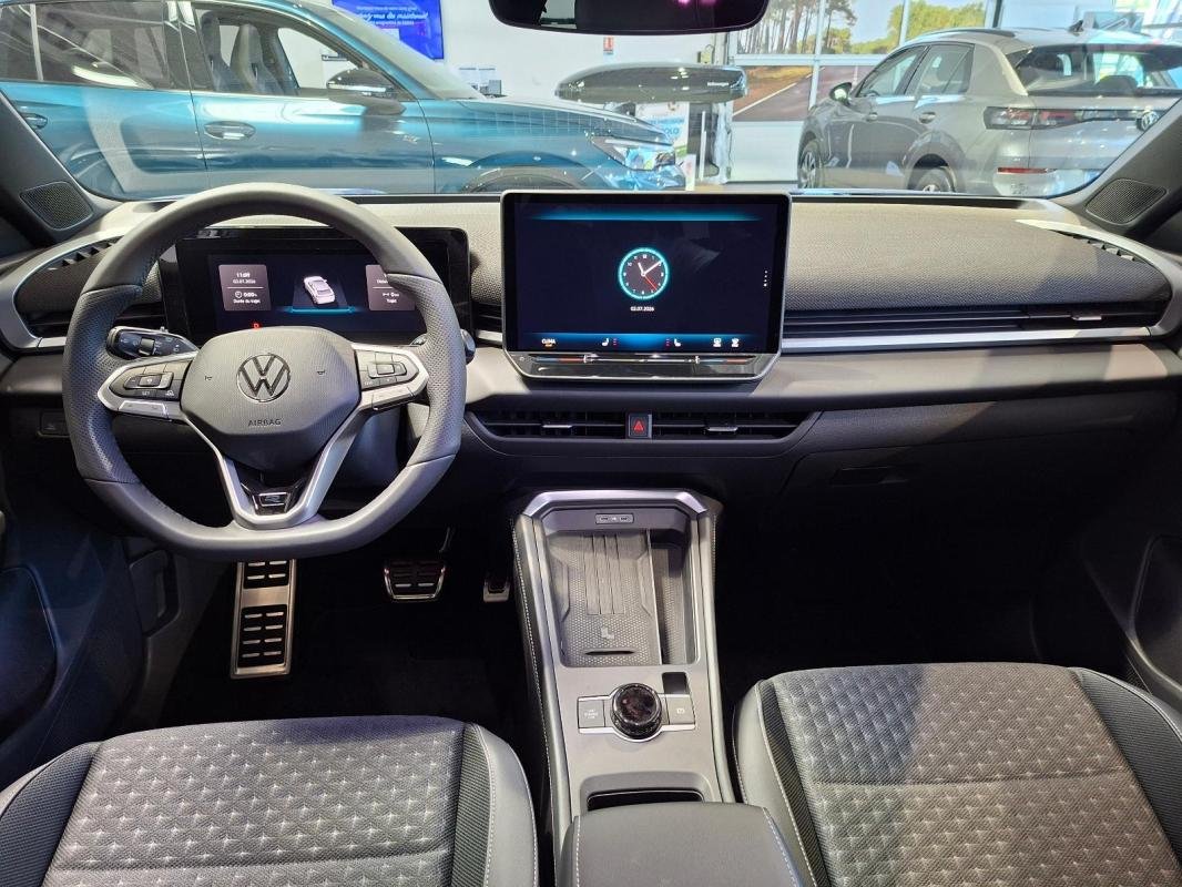 Volkswagen T-Roc - Photo 16
