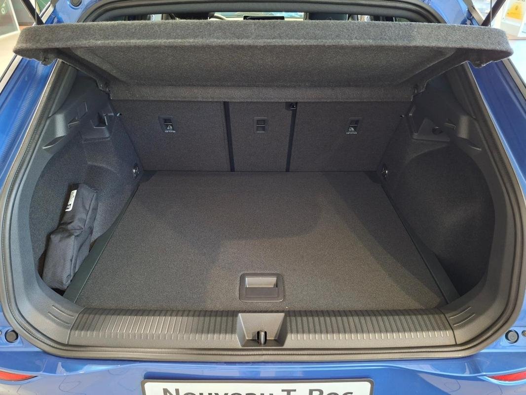 Volkswagen T-Roc - Photo 6