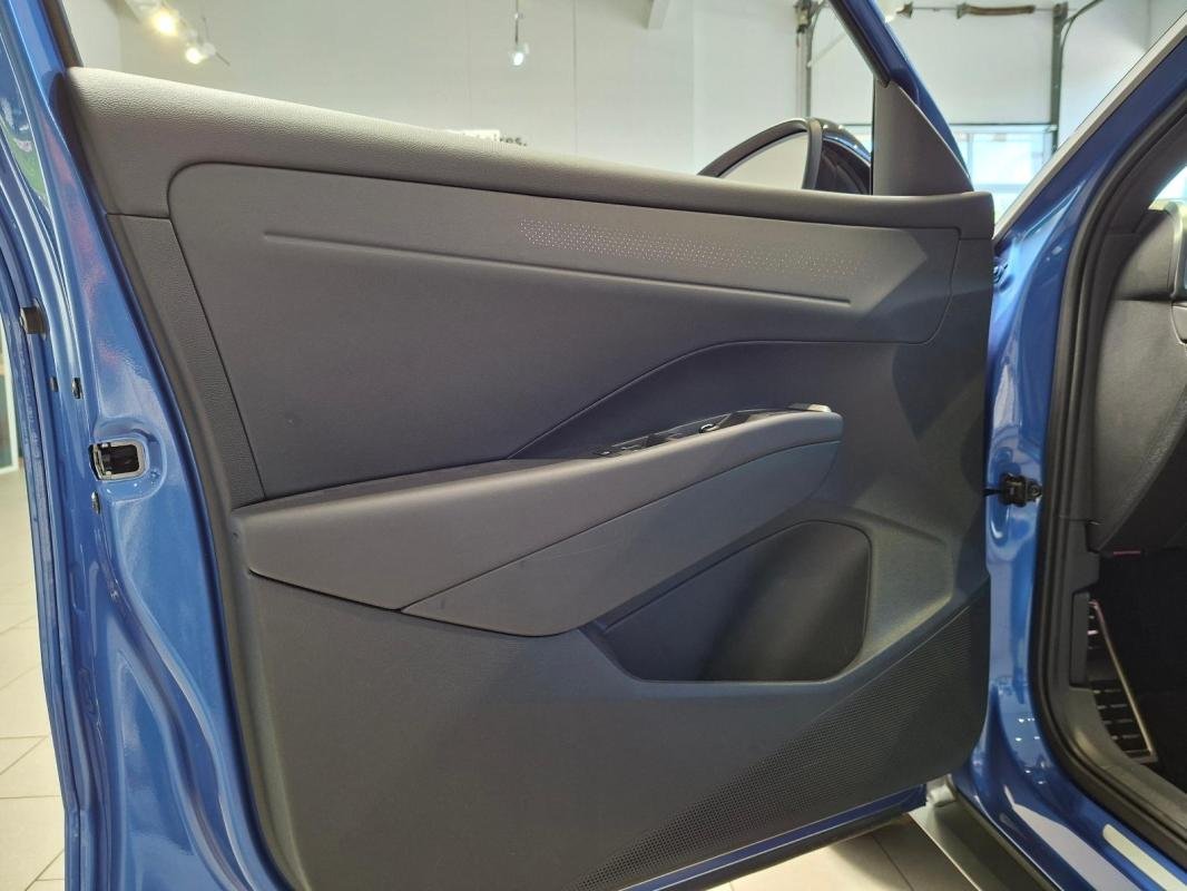 Volkswagen T-Roc - Photo 5