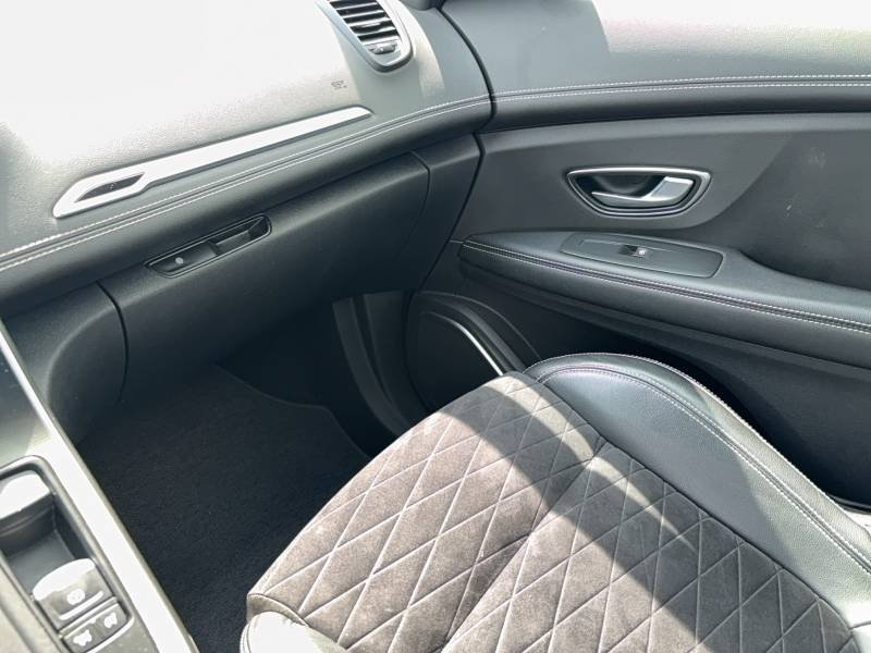 Renault Grand Scénic - Photo 25