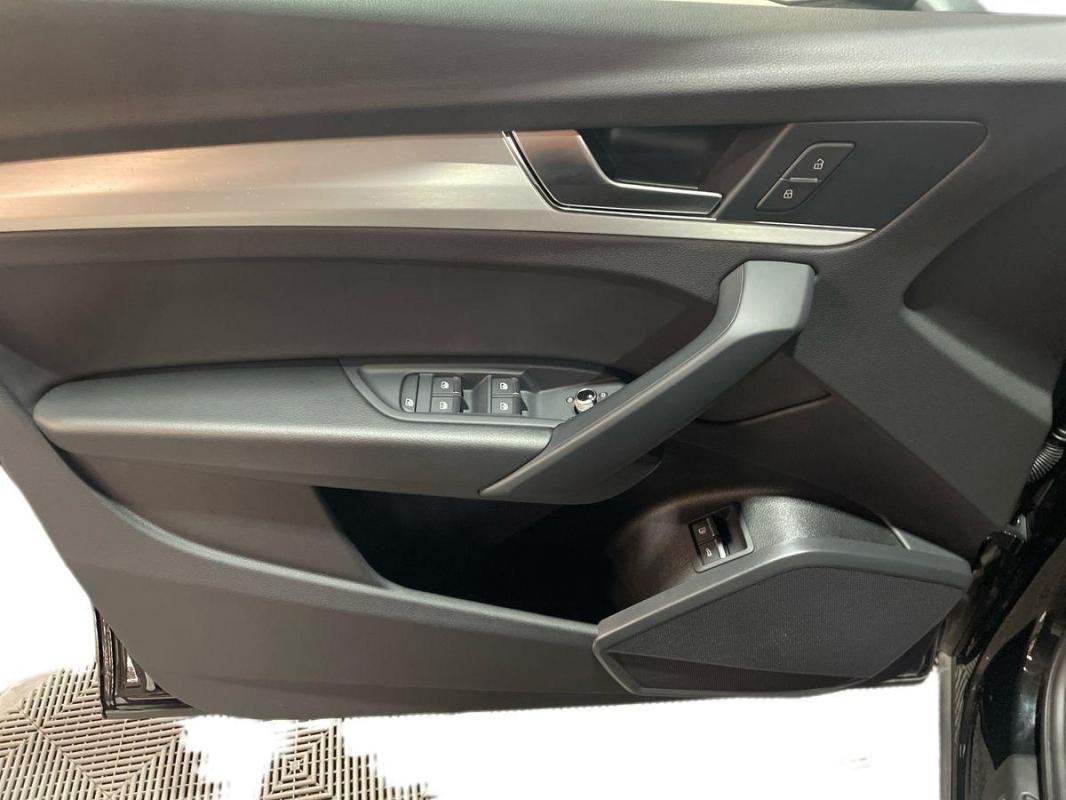 Audi Q5 - Photo 15