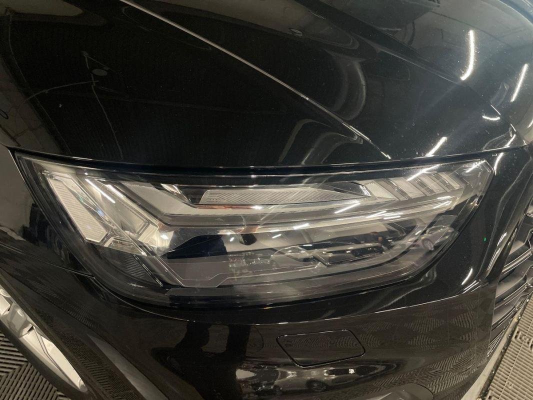 Audi Q5 - Photo 26