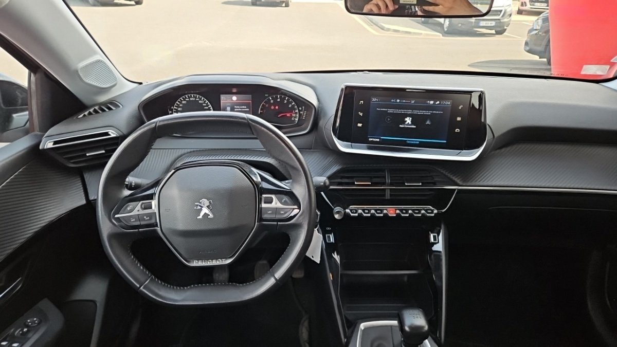 Peugeot 208 - Photo 15