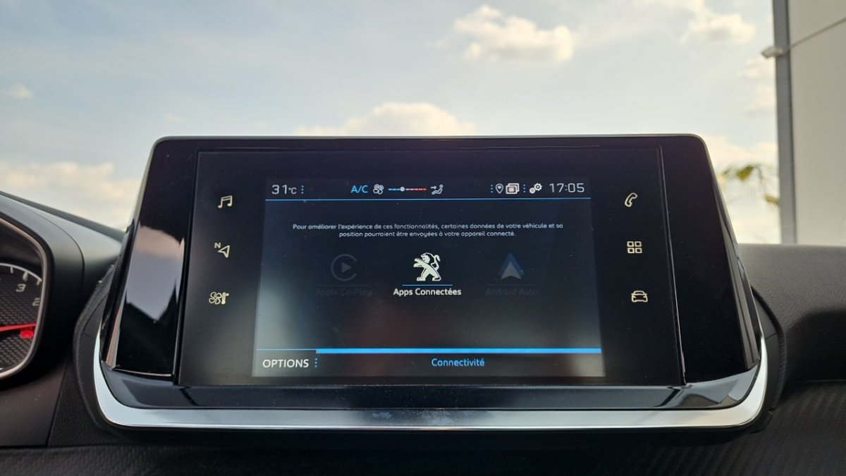 Peugeot 208 - Photo 17