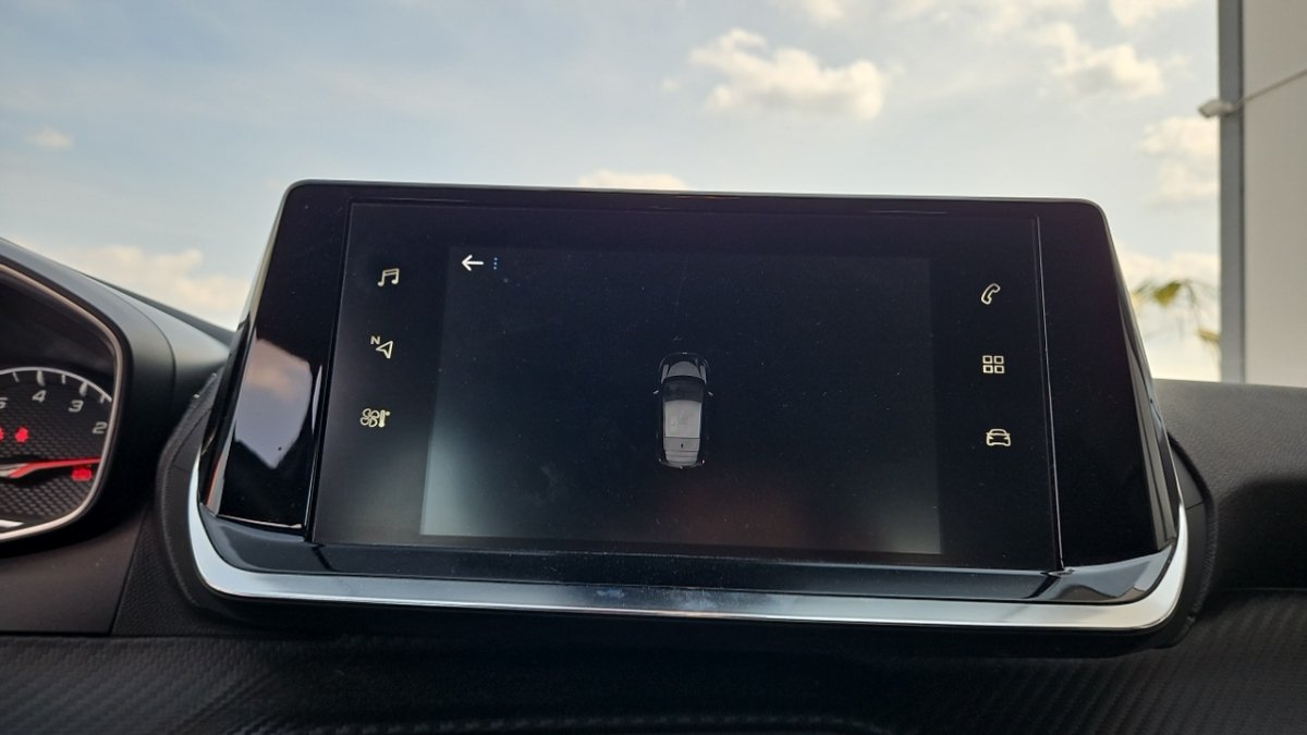 Peugeot 208 - Photo 20