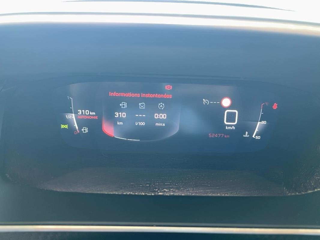 Peugeot 208 - Photo 12