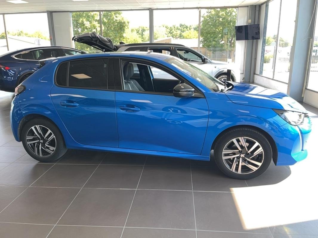 Peugeot 208 - Photo 4