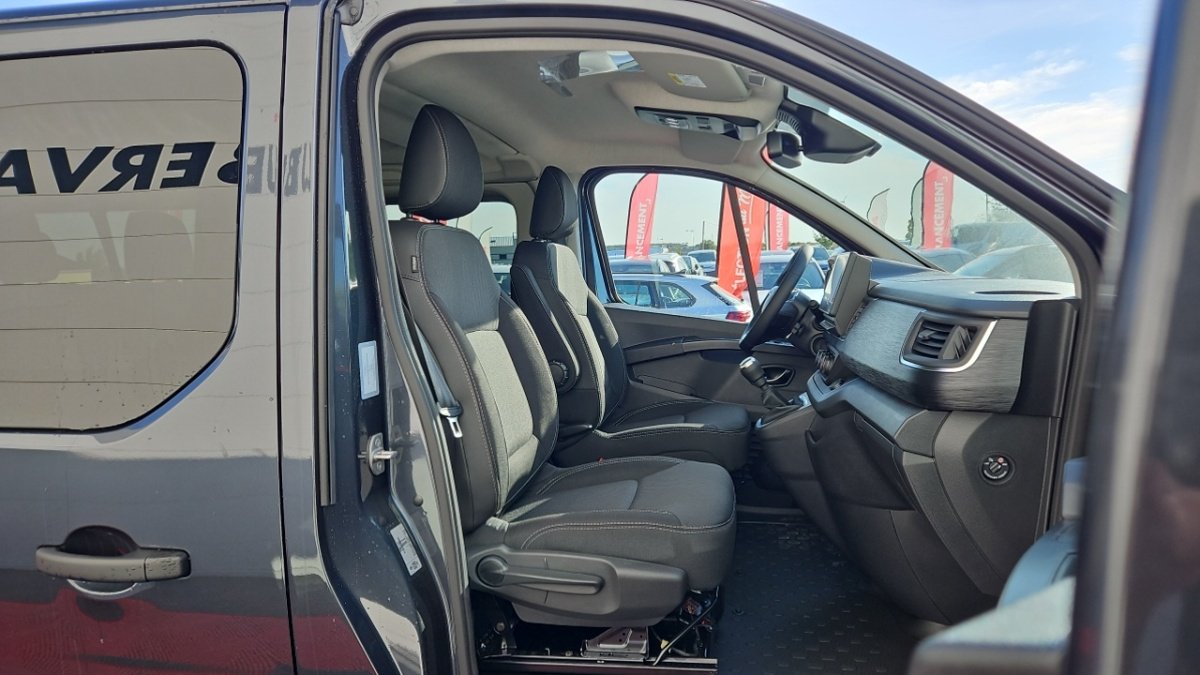Renault Trafic - Photo 12