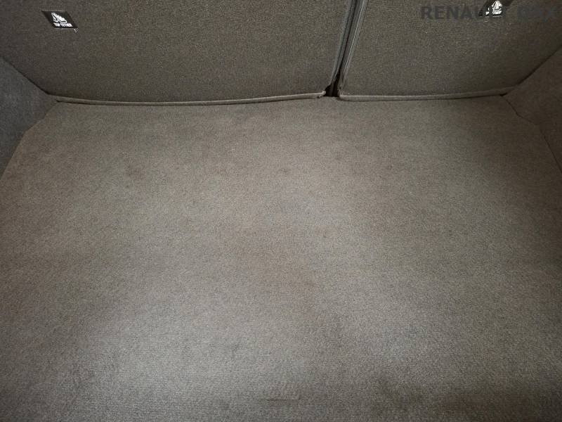 Peugeot 208 - Photo 13