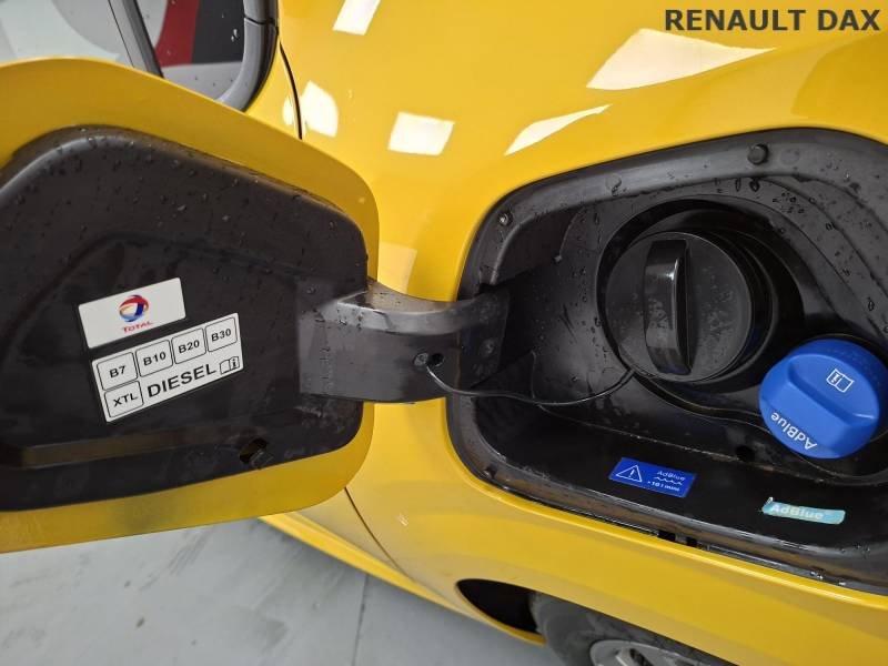 Peugeot 208 - Photo 14
