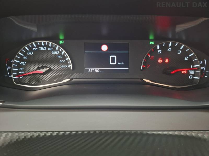 Peugeot 208 - Photo 36