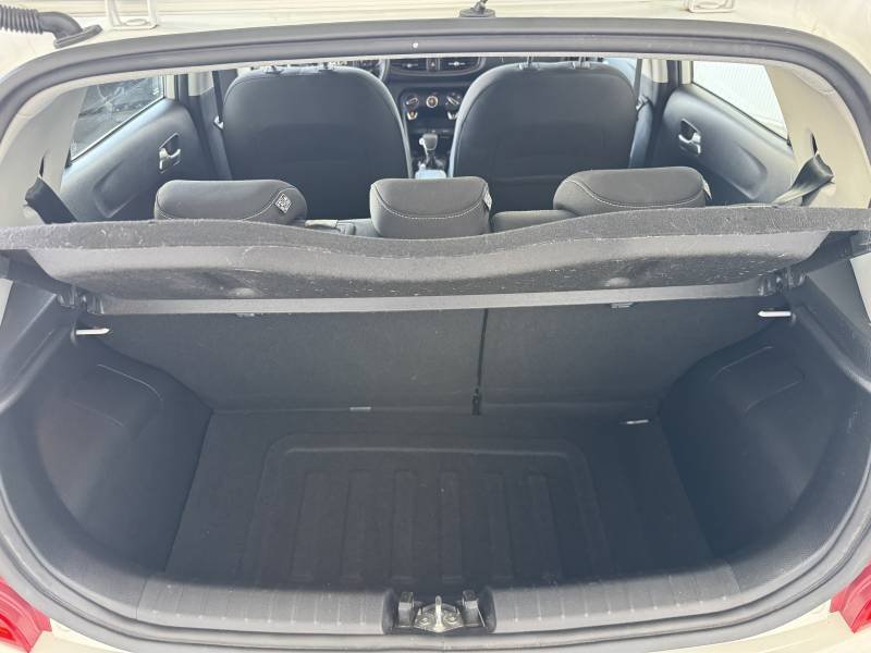 Kia Picanto - Photo 15