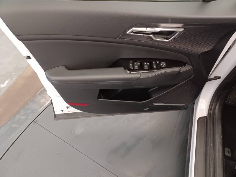 Kia Sportage - Photo 12
