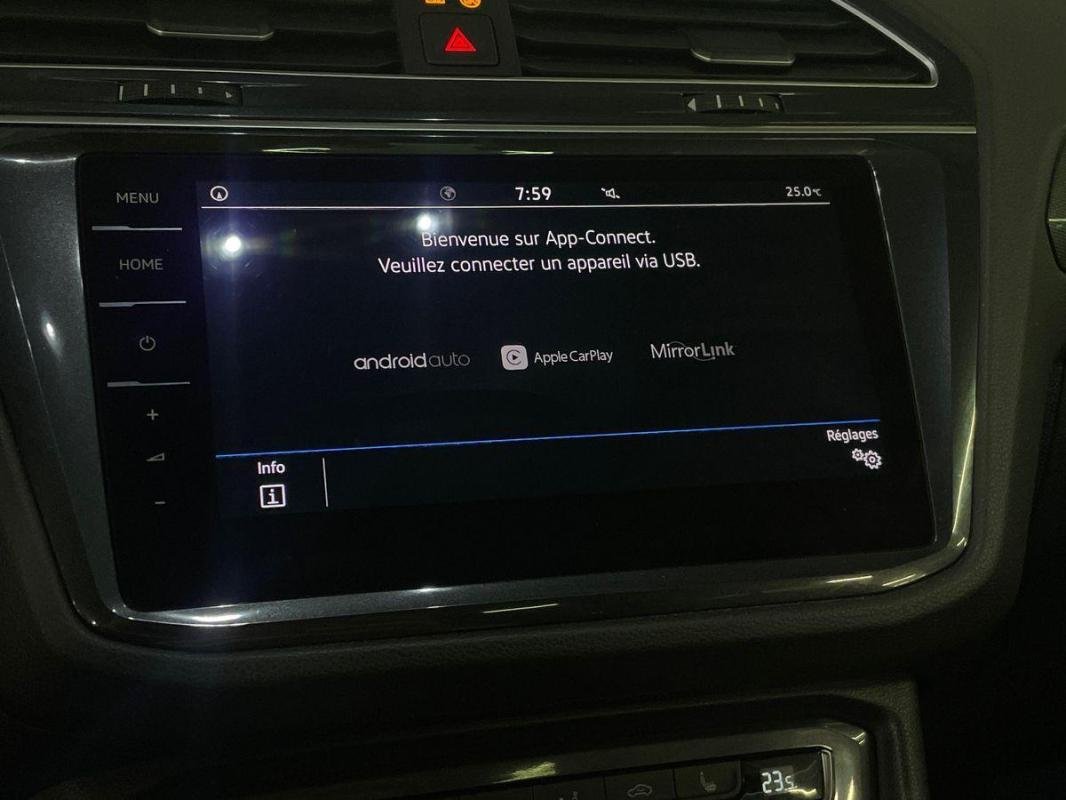 Volkswagen Tiguan - Photo 17