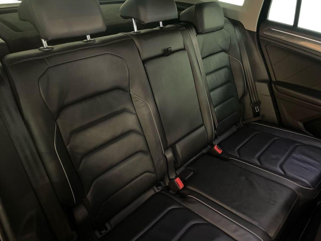 Volkswagen Tiguan - Photo 23