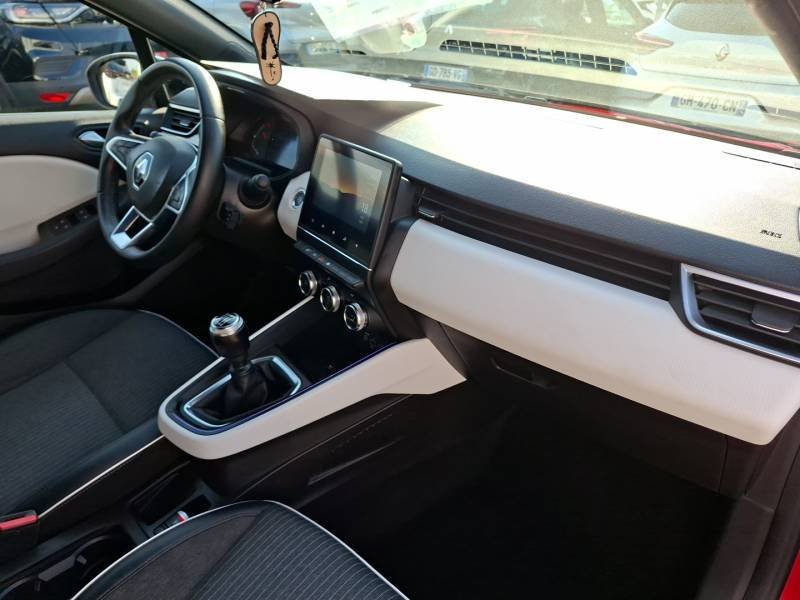 Renault Clio - Photo 16