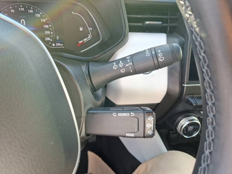 Renault Clio - Photo 25