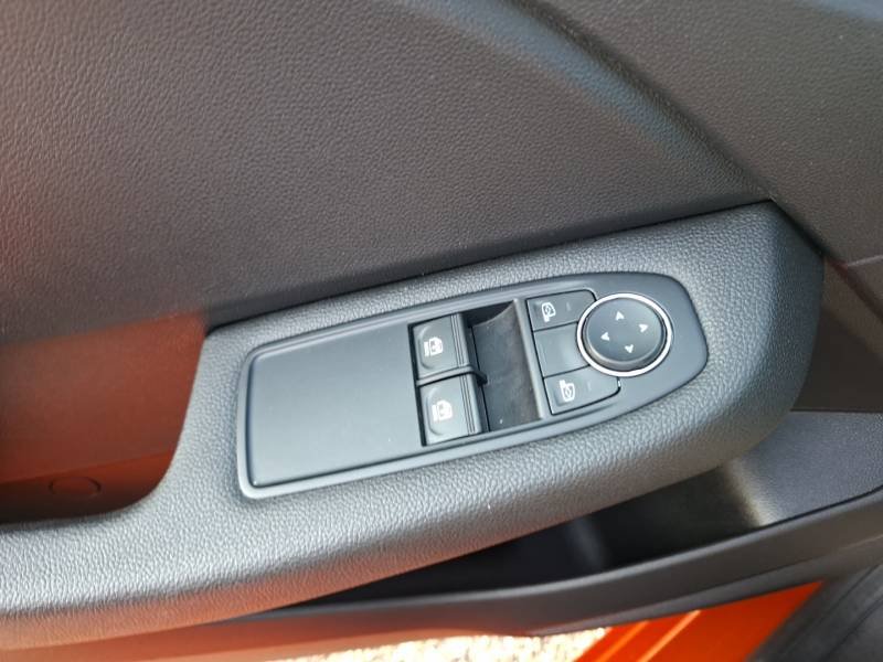Renault Clio - Photo 18