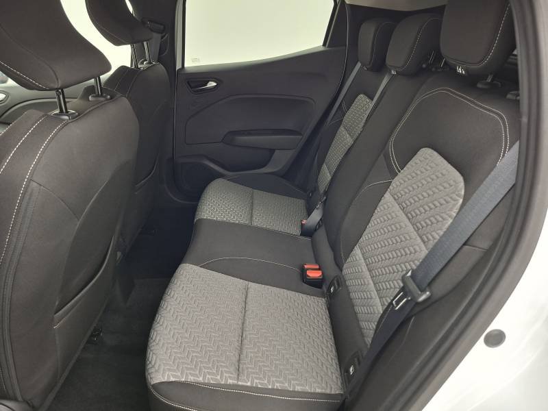 Renault Clio - Photo 18