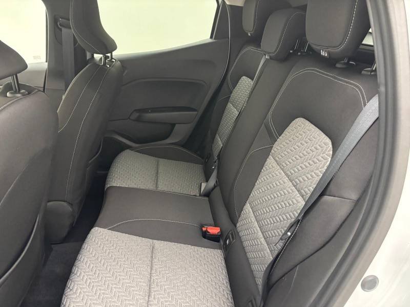 Renault Clio - Photo 18