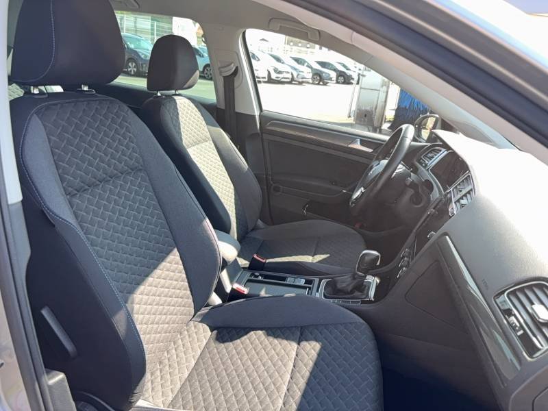Volkswagen Golf - Photo 11